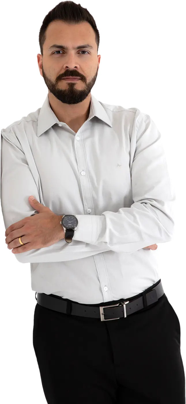 Dr. Leandro Cancelli em retrato profissional